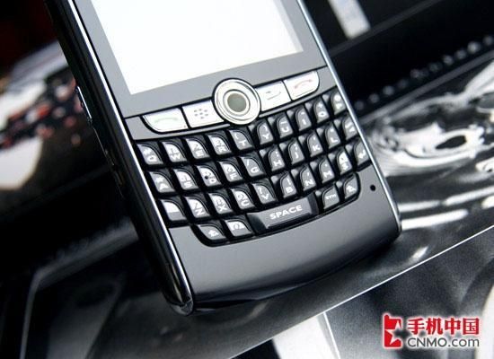 黑莓8830信息铃声如何更换？黑莓8830