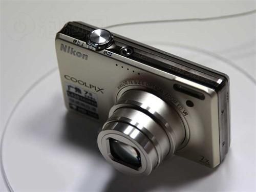 尼康S6000与三星ST550哪个更好?尼康s6000-图1 尼康S6000与三星ST550哪个更好?尼康s6000-图1