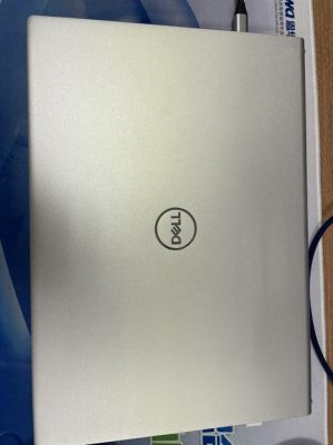 戴尔笔记本a面logo灯（戴尔笔记本前面的灯）-图3