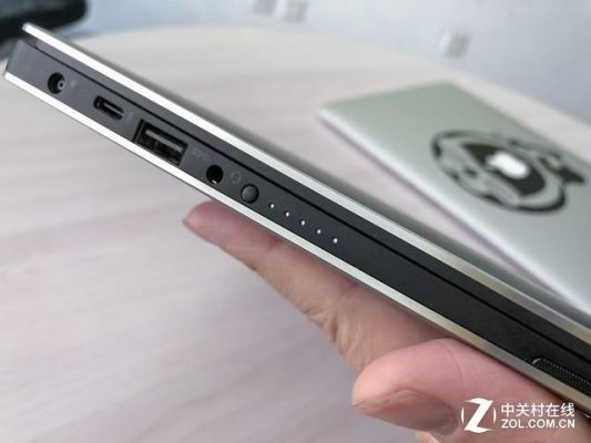 关于戴尔xps12的接口的信息