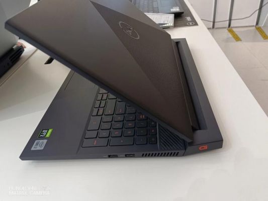 戴尔su9400（戴尔游匣g15）