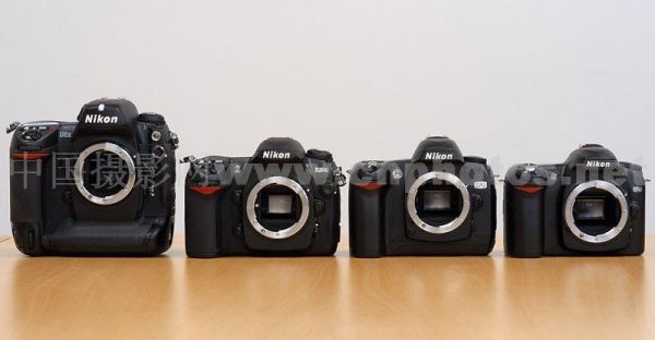 尼康D2X和尼康D300,选哪个?尼康d2x-图1 尼康D2X和尼康D300,选哪个?尼康d2x-图1