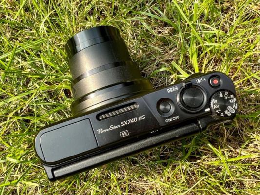 佳能sx740hs什么画幅?佳能sx740hs-图2 佳能sx740hs什么画幅?佳能sx740hs-图2