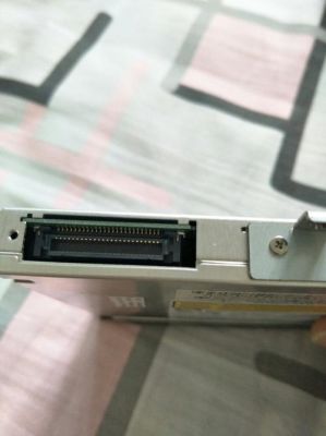 戴尔4010光驱接口（老式戴尔外接光驱的接口）