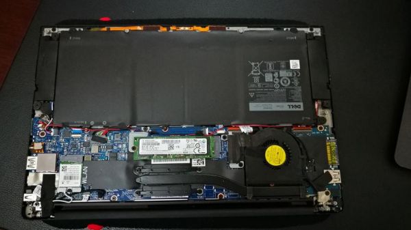 戴尔xps13分盘（戴尔系统分盘）
