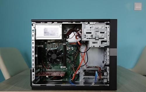 戴尔vostro360拆解(戴尔vostro3560拆机)-图3 戴尔vostro360拆解(戴尔vostro3560拆机)-图3