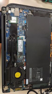 戴尔xps13电池怎么取(dell怎么取电池)-图1 戴尔xps13电池怎么取(dell怎么取电池)-图1