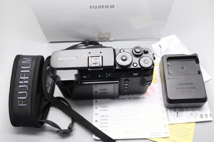 富士50r快门次数?富士gfx50r-图2 富士50r快门次数?富士gfx50r-图2