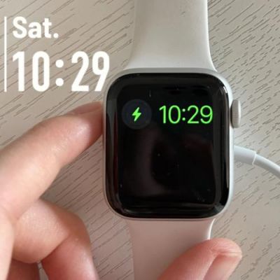 iwatch不充电?iwatch充不进去电-图2 iwatch不充电?iwatch充不进去电-图2