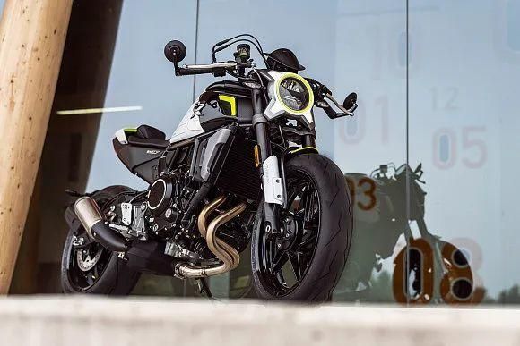 春风700cl-xsport运动有后座吗?xsport-图3 春风700cl-xsport运动有后座吗?xsport-图3