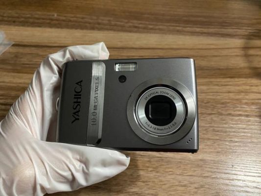 yashica什么牌子相机？YASHICA