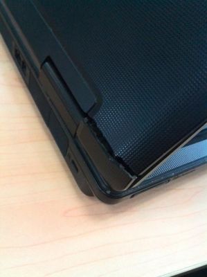 戴尔笔记本外壳褪色（戴尔笔记本翻盖轴外壳裂了）