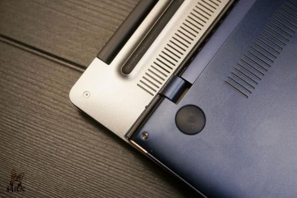 戴尔xps13背面（戴尔xps13背面无出风口）