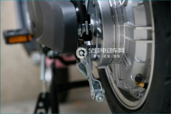 爱玛电动车引擎max怎么调4挡?Max4-图1 爱玛电动车引擎max怎么调4挡?Max4-图1