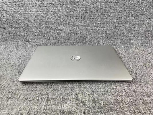 戴尔灵越145000（戴尔灵越145000可以装几块硬盘）