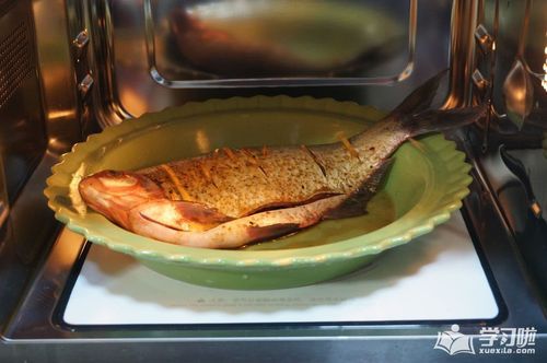 微波炉烤小鱼的做法?微波炉烤鱼的做法-图2 微波炉烤小鱼的做法?微波炉烤鱼的做法-图2