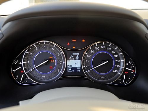 英菲尼迪qx56报故障码p0174？qx56
