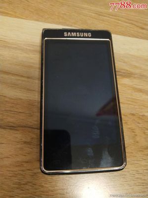 我问下手机卡是移动4G卡在咱们三星w2013上能用吗？三星w2013