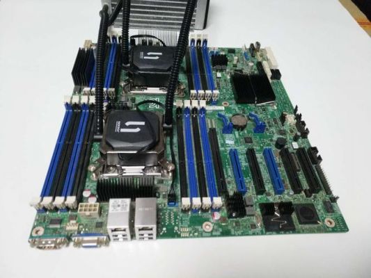 服务器x79指的什么？英特尔x79