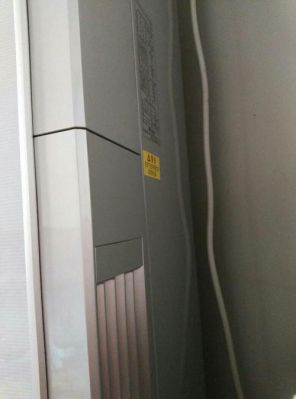 格力柜机空调清洗滤网怎么拆?格力圆柱柜机怎么拆过滤网-图3 格力柜机空调清洗滤网怎么拆?格力圆柱柜机怎么拆过滤网-图3