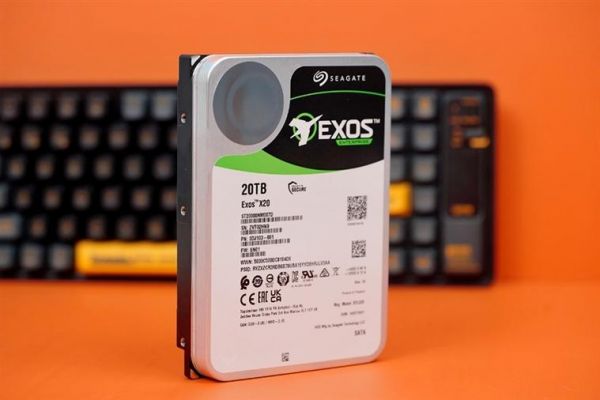 希捷银河和酷狼的区别?exos-图1 希捷银河和酷狼的区别?exos-图1
