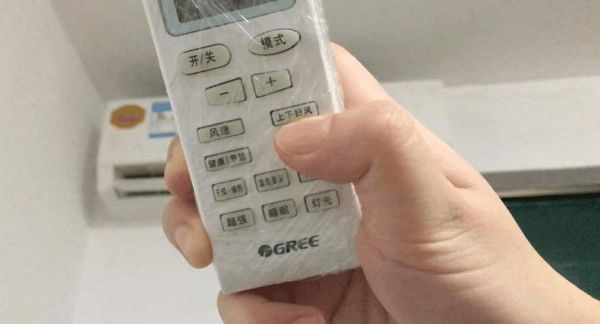 刚换的空调遥控器怎么打不开怎么办？空调遥控器打不开