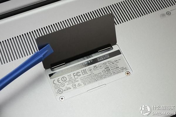 戴尔xps底下铭牌(戴尔电脑背面怎么看型号)-图3 戴尔xps底下铭牌(戴尔电脑背面怎么看型号)-图3