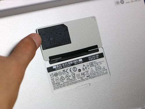 戴尔xps底下铭牌(戴尔电脑背面怎么看型号)-图2 戴尔xps底下铭牌(戴尔电脑背面怎么看型号)-图2