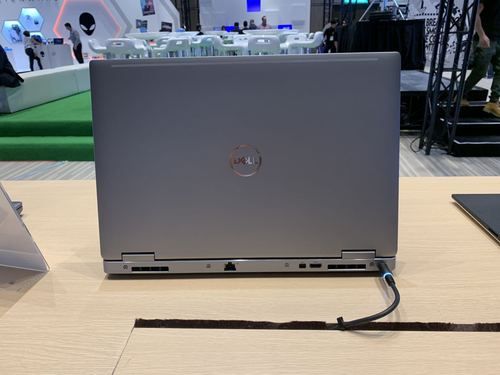 戴尔金属粉笔记本(dell全金属外壳笔记本)-图1 戴尔金属粉笔记本(dell全金属外壳笔记本)-图1