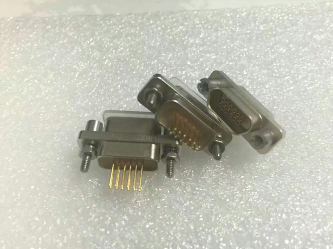 连接器高速传输（高速连接器的信号完整性）