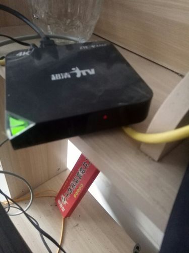 机顶盒传输灯不亮维修（机顶盒的传输灯一直闪烁）