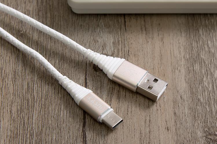 数据线传输最快的是pc104(数据线传输速率由什么决定?)-图1 数据线传输最快的是pc104(数据线传输速率由什么决定?)-图1