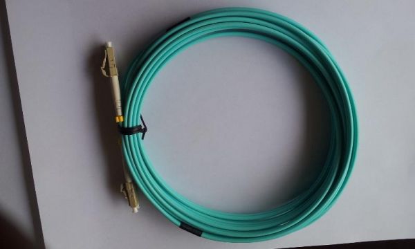 多模万兆传输距离(万兆单模和万兆多模)-图3 多模万兆传输距离(万兆单模和万兆多模)-图3